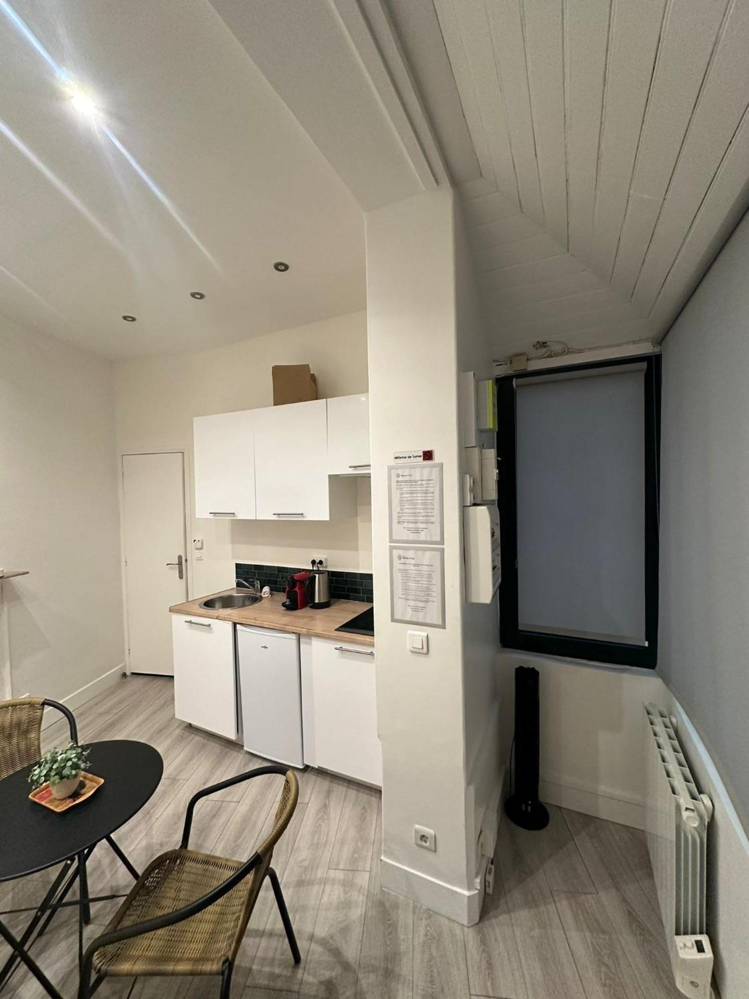 Charmant Studio Parigi Esterno foto